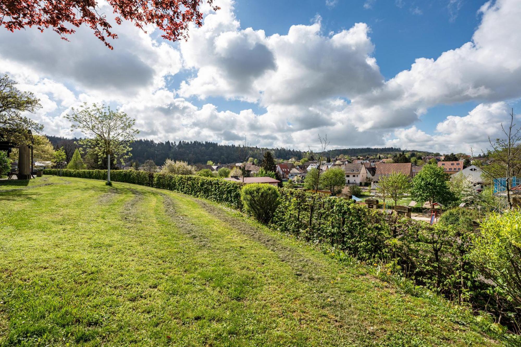 Ferienwohnung Hobbit Lounge Eppingen Exterior foto