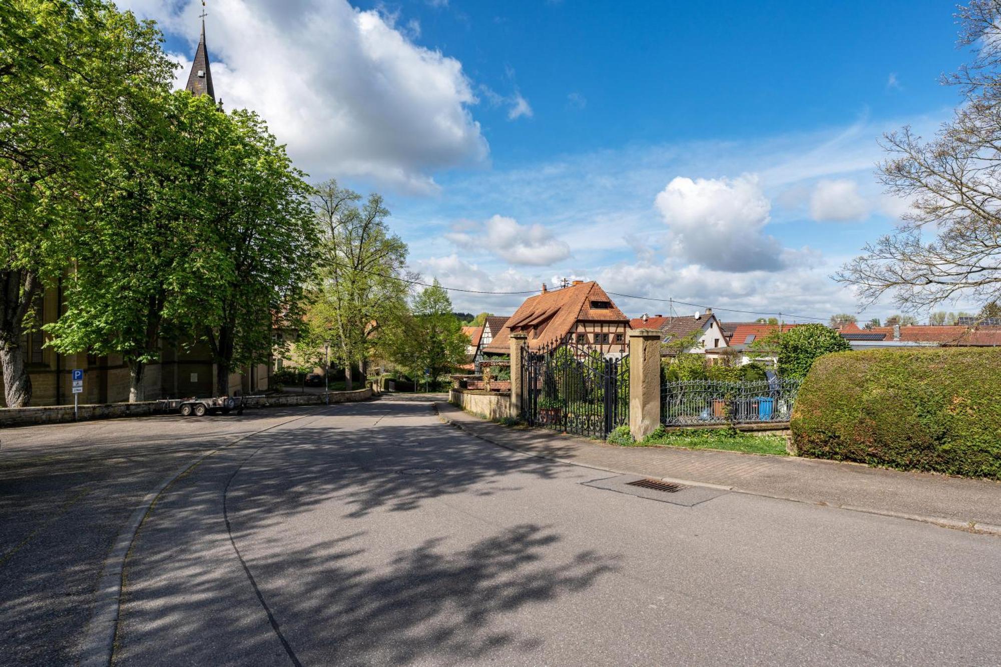 Ferienwohnung Hobbit Lounge Eppingen Exterior foto