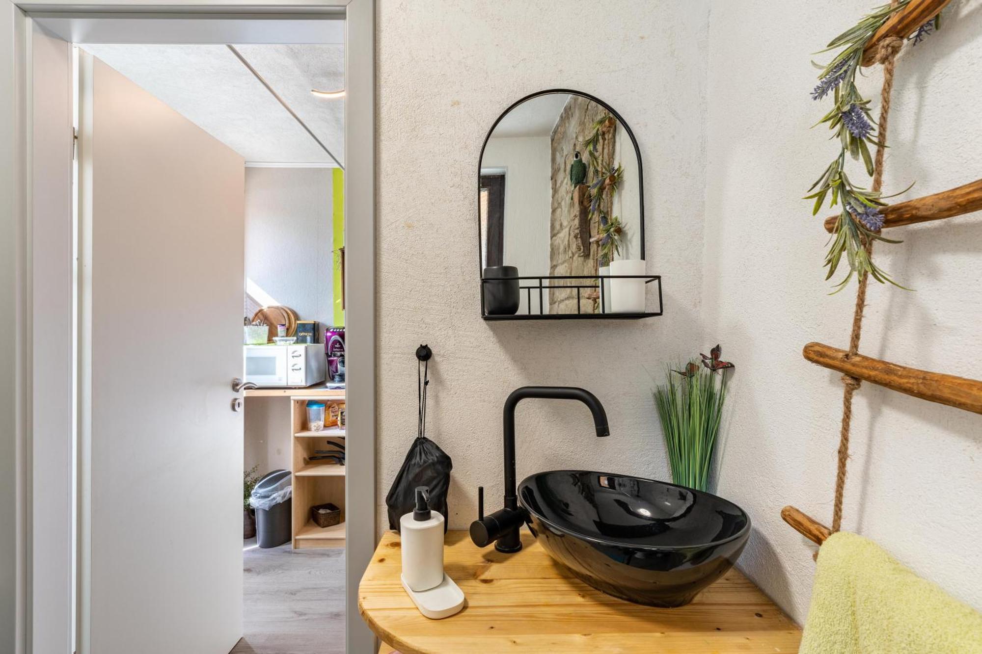 Ferienwohnung Hobbit Lounge Eppingen Exterior foto