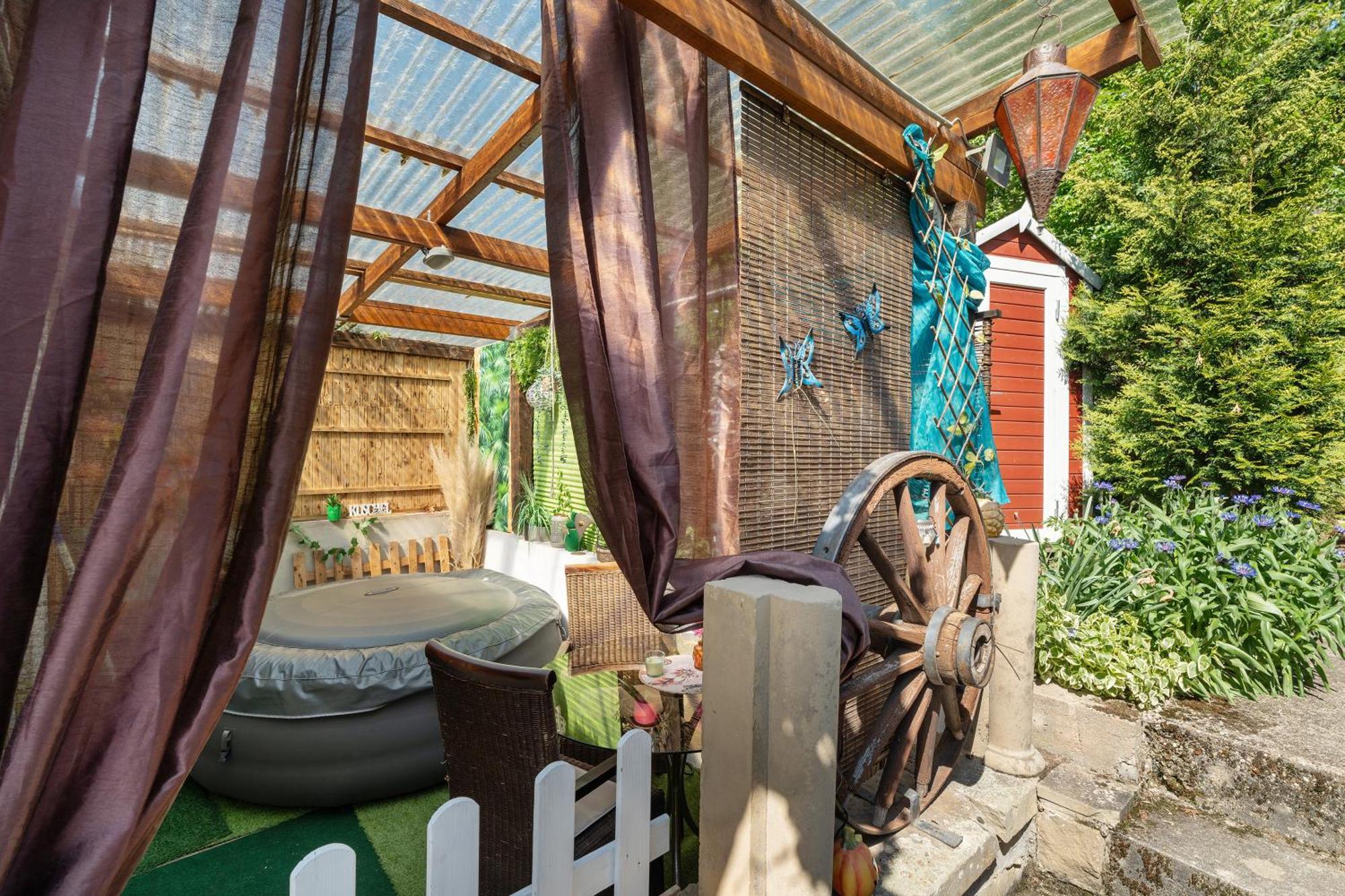 Ferienwohnung Hobbit Lounge Eppingen Exterior foto